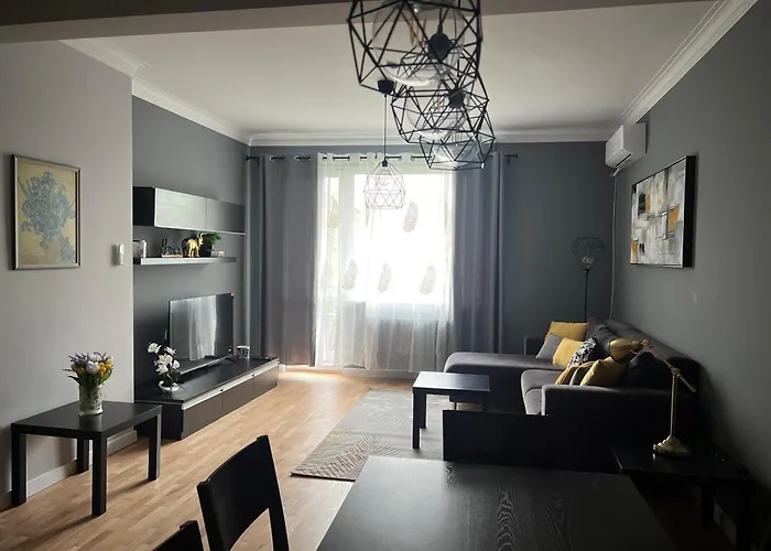 Brand New! 2Bdr Lux Apartment Rayko